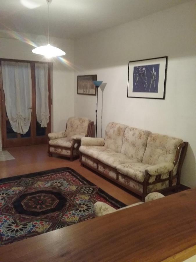 Case Vacanze Robetez 奥斯塔 外观 照片